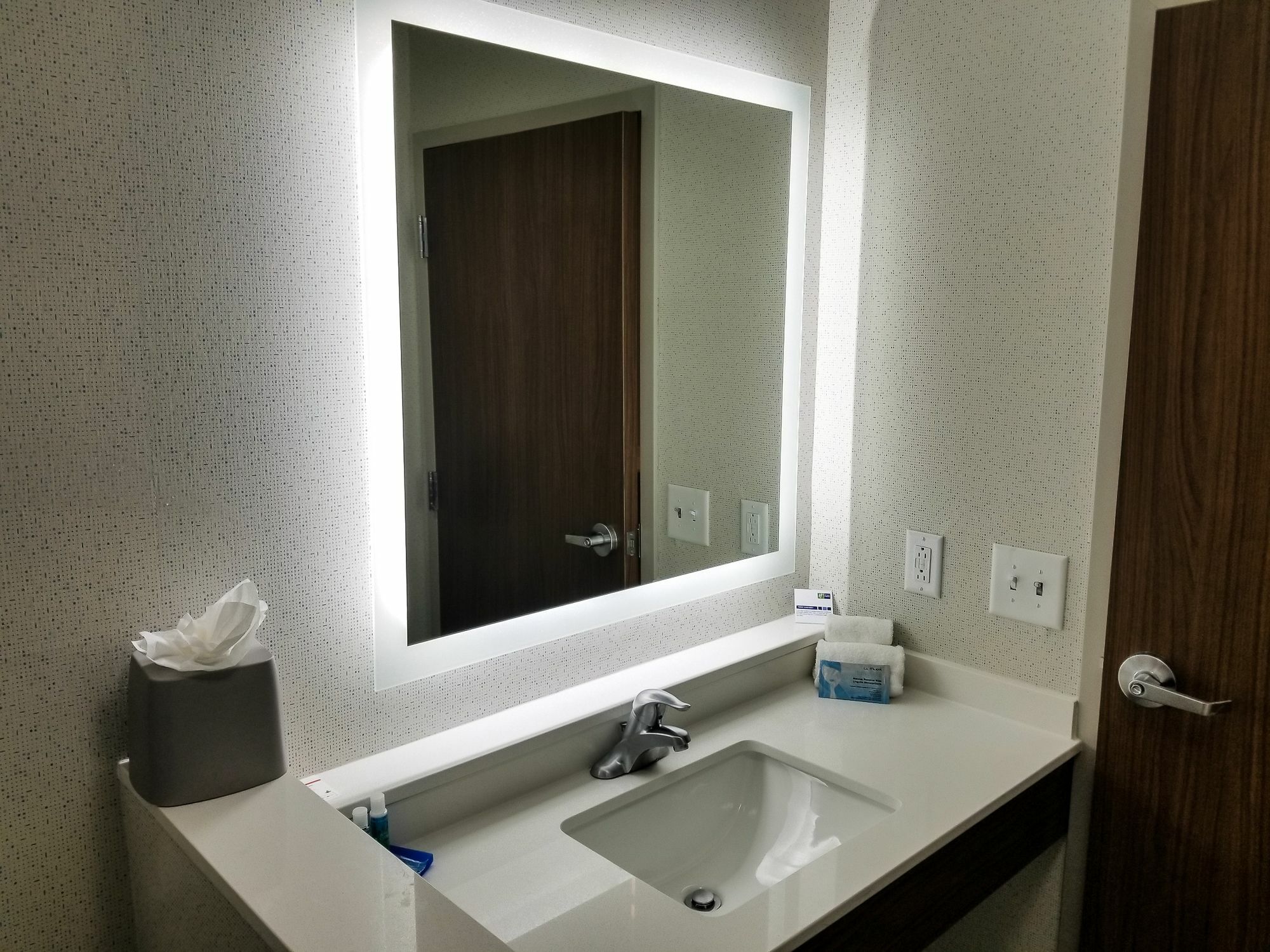 Holiday Inn Express & Suites - Charlotte Ne - University Area By Ihg Exterior foto