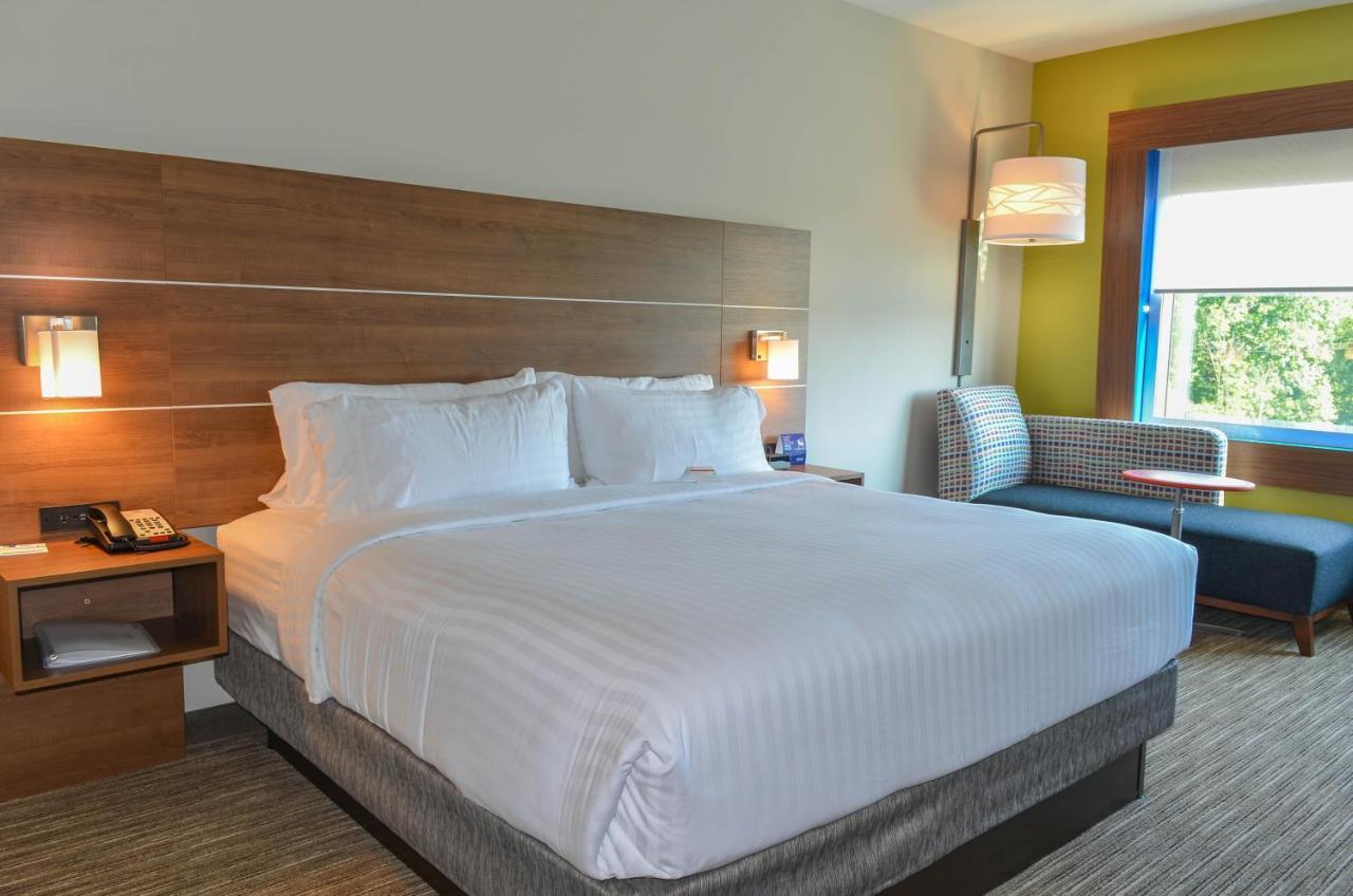 Holiday Inn Express & Suites - Charlotte Ne - University Area By Ihg Exterior foto