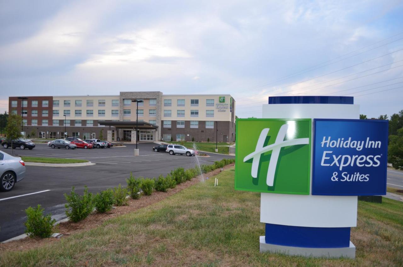 Holiday Inn Express & Suites - Charlotte Ne - University Area By Ihg Exterior foto
